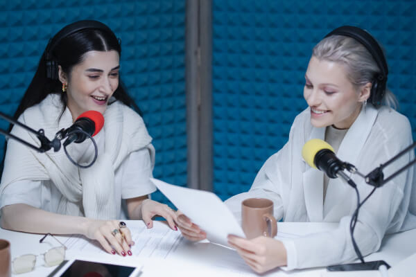 Home tech news podcast header img